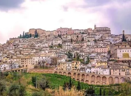 Casa Dell Antica Asimmetria *